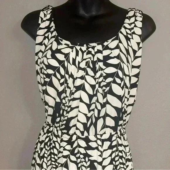 Bisou Bisou Michele Bombot Black And Cream Leaf Pattern Scoopneck Dress Size 6 - Picture 2 of 9